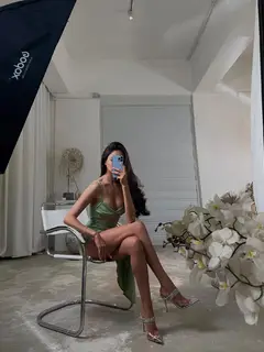 艾格瑞姆 香港的应召女郎