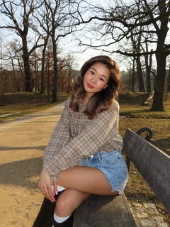 阿依努尔 香港的应召女郎