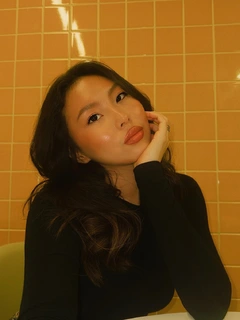 阿鲁赞 香港的应召女郎