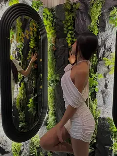 阿塞尔 香港的应召女郎