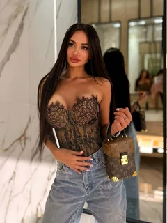 Ava