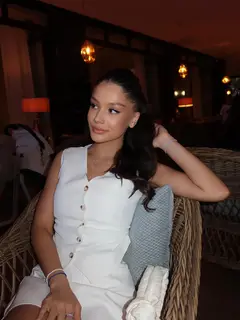 Aysana 香港的应召女郎
