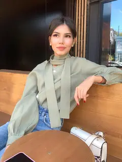 比比古尔 香港的应召女郎