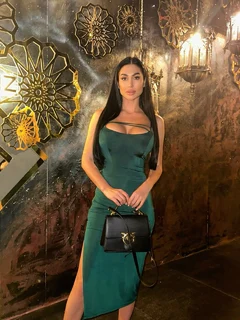 卡米拉 香港的应召女郎