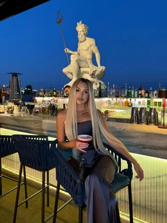 伊芙琳 香港的应召女郎