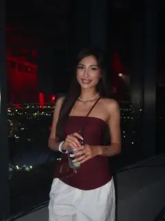 法里扎 香港的应召女郎