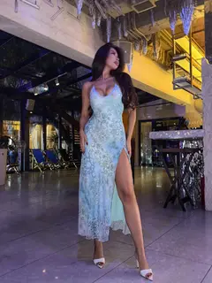Gaziza 香港的应召女郎