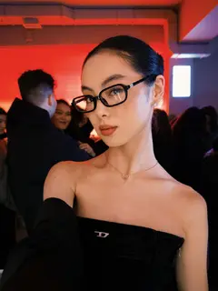 古尔米拉 香港的应召女郎