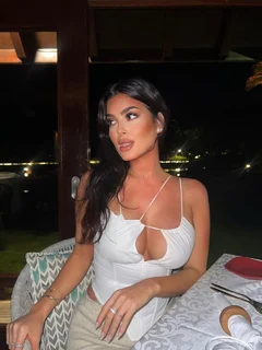 米拉贝拉 香港的应召女郎