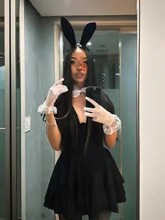 纳兹古尔 香港的应召女郎