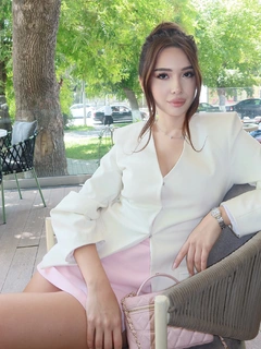 纳兹姆 香港的应召女郎